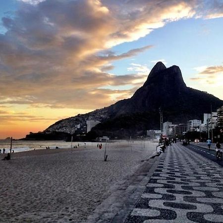 Studio fully furnished HEART OF LEBLON - Studio totalmente mobiliado no melhor ponto do Leblon Río de Janeiro Exterior foto